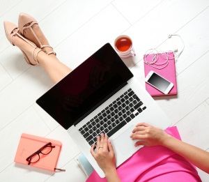 girl sitting with laptop